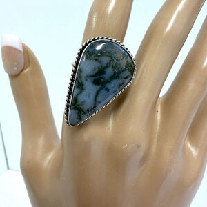 Hand Crafted‎ Ring Moss Agate Silver Plated Gift Boxed Adjustable Size 7.5–10.5